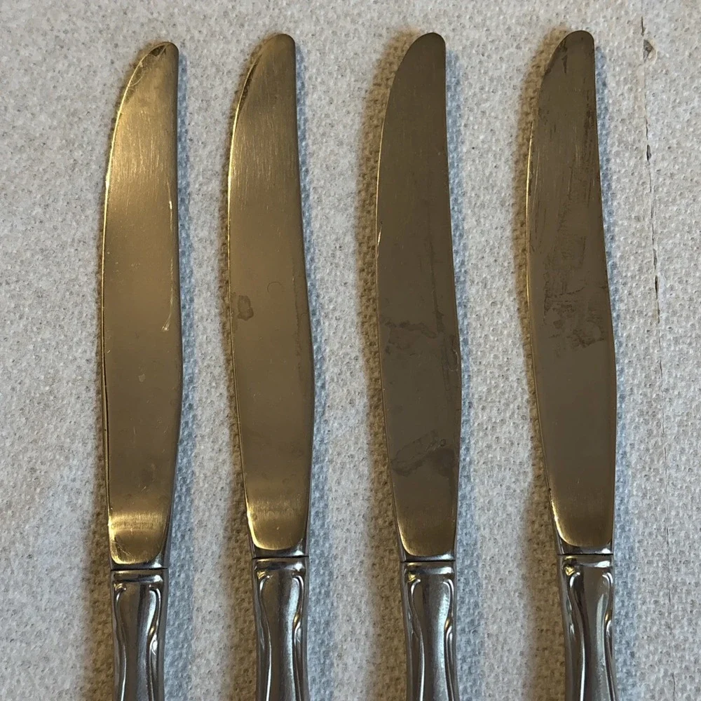Oneida Community CANTATA Stainless Lot of 4 Knives Flatware 9 inch